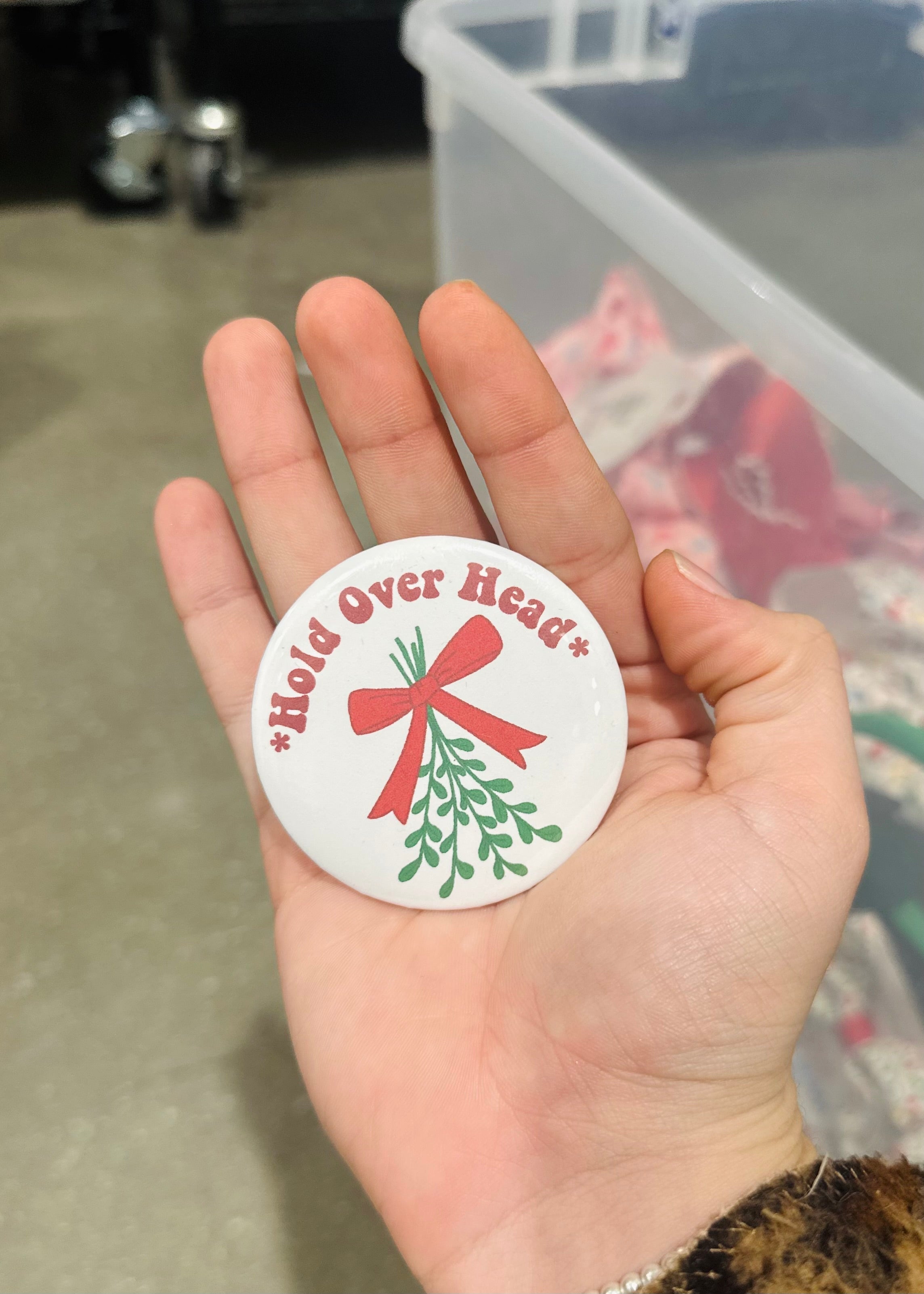 Holiday Button