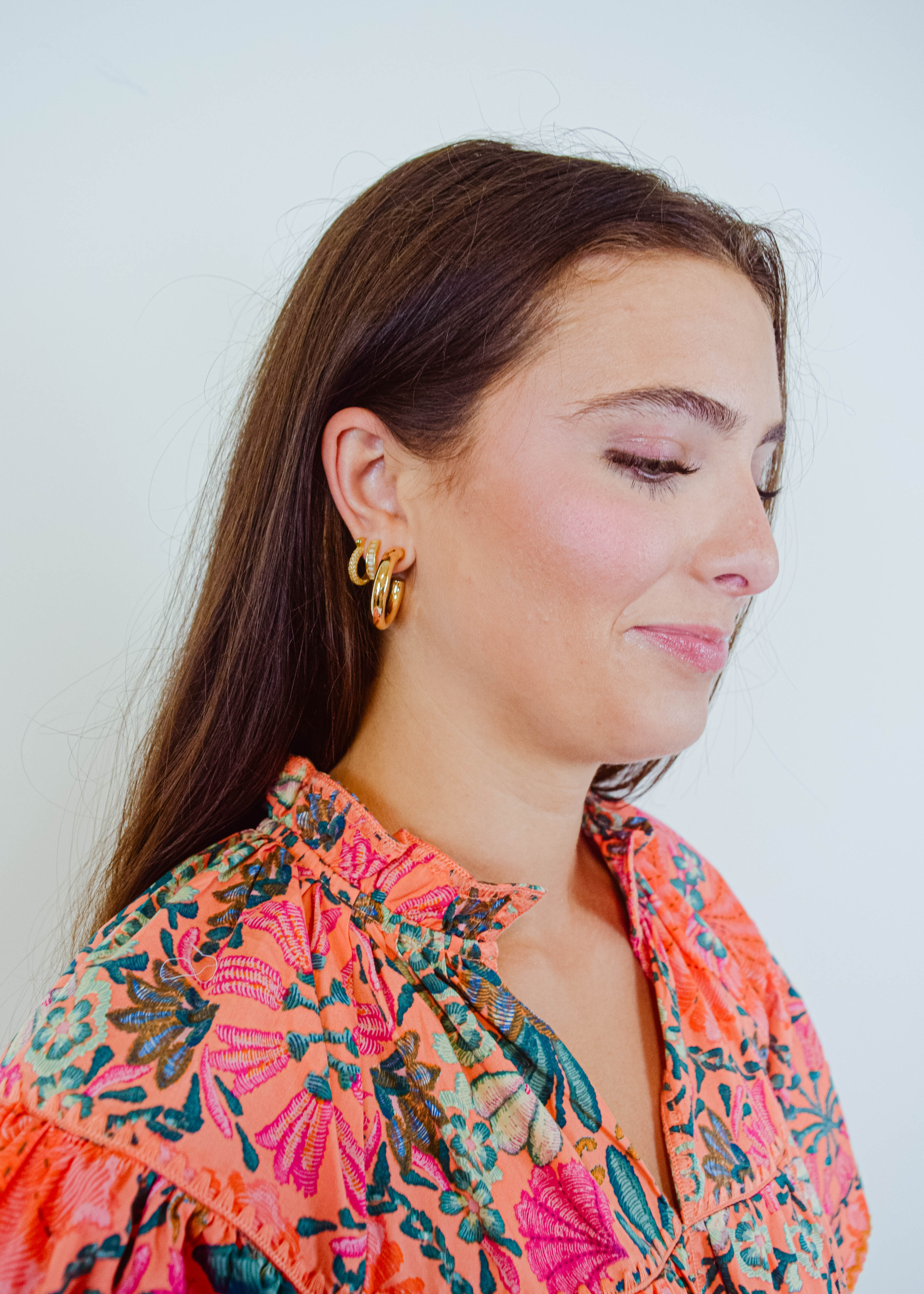 Medium Metal Hoop Earrings