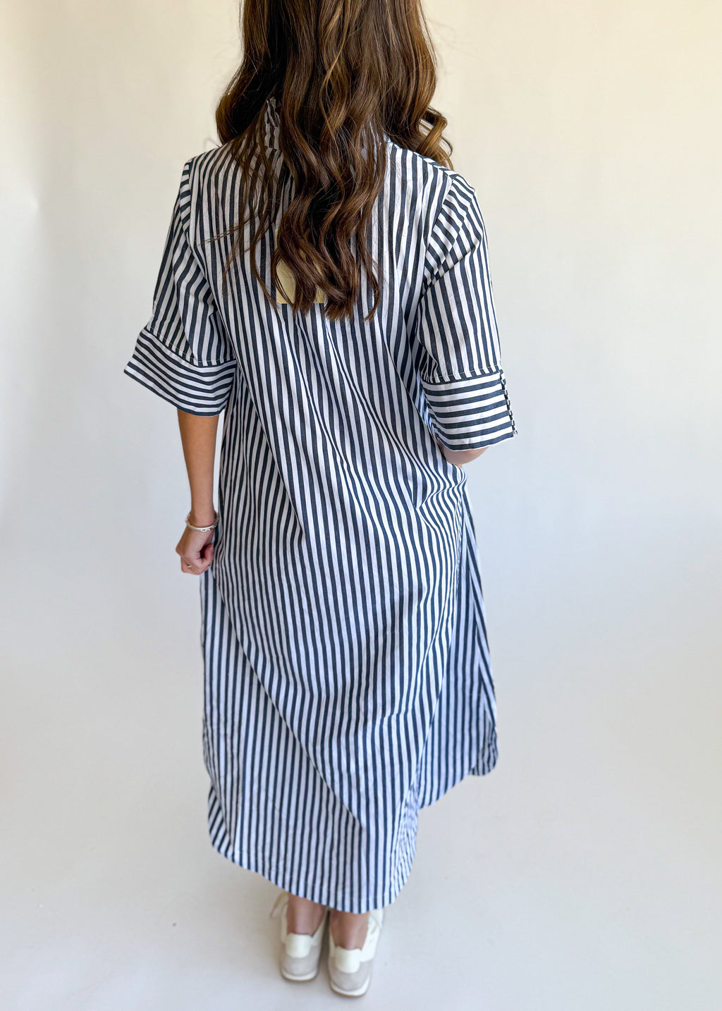 Collins Silhouette Printed Midi Dress