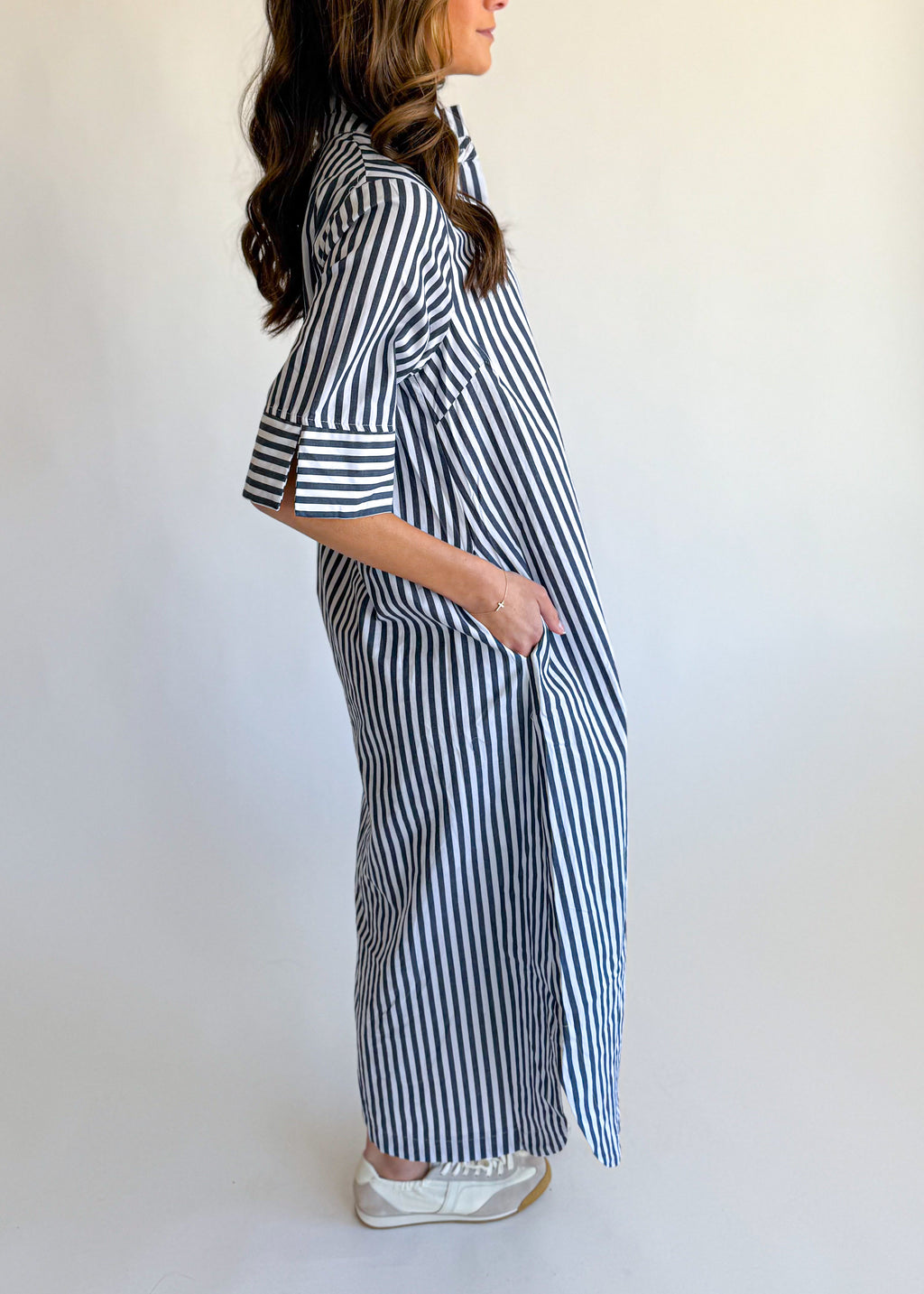 Collins Silhouette Printed Midi Dress