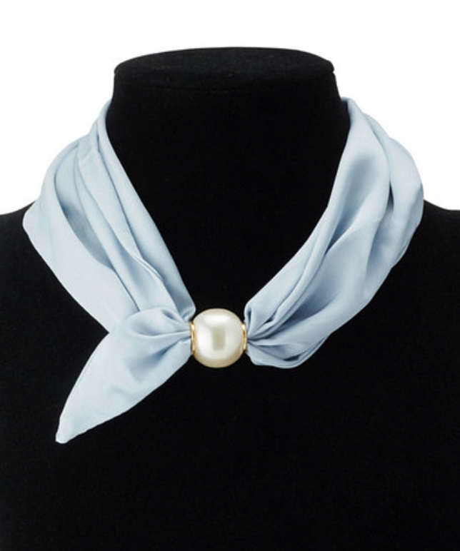 Solid Pearl Magnet Floral Scarf Necklace