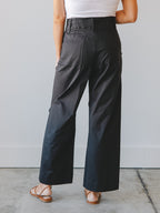 Clara High-Rise Scallop Pocket Pants