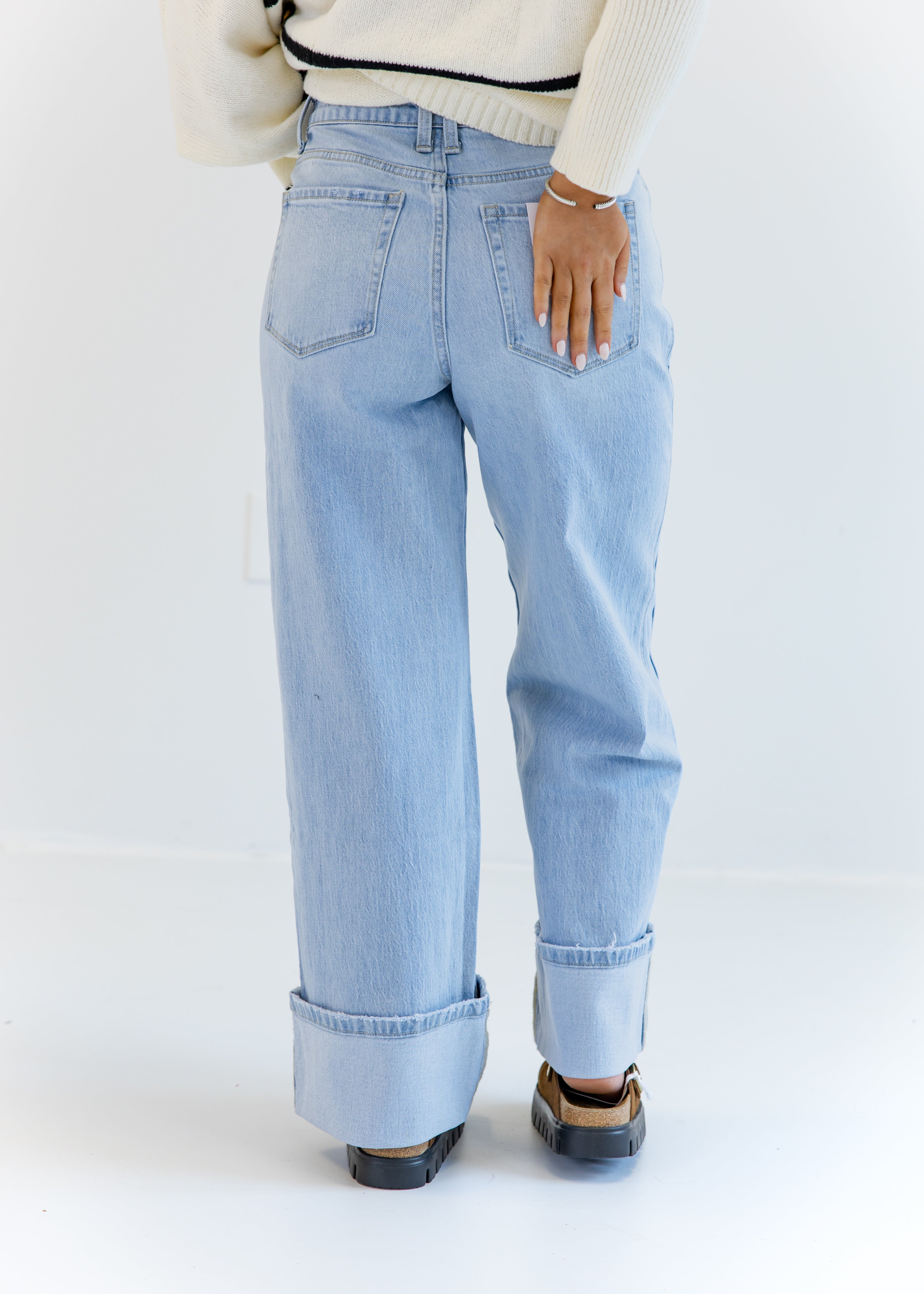 Elle Cuffed Jeans